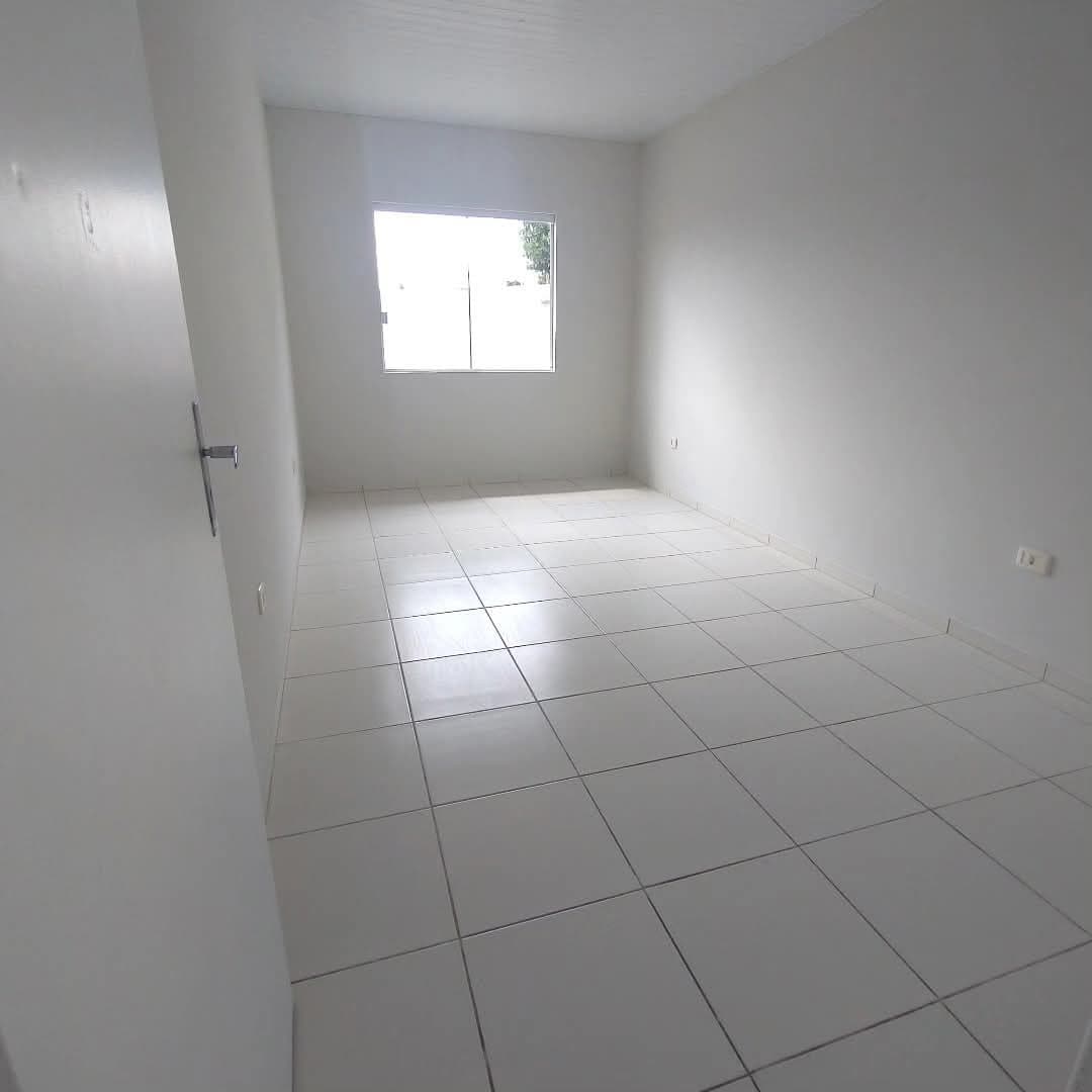 Casa no jardim dos bancários