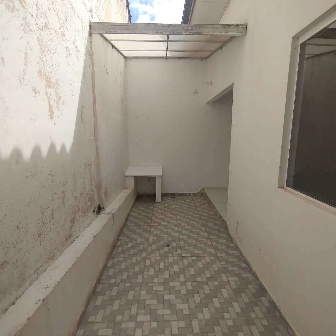 Casa no jardim dos bancários