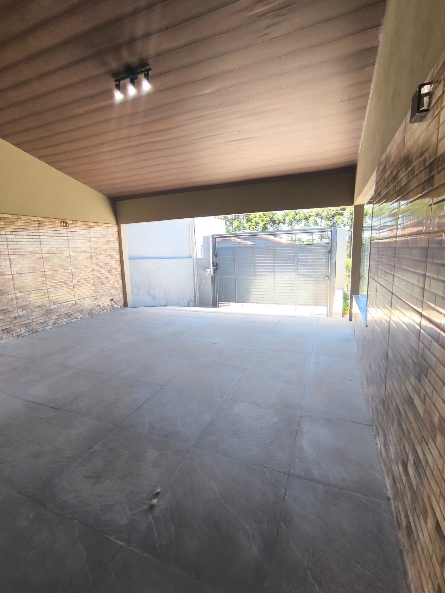 Casa no Park Boulevard  venda e locação