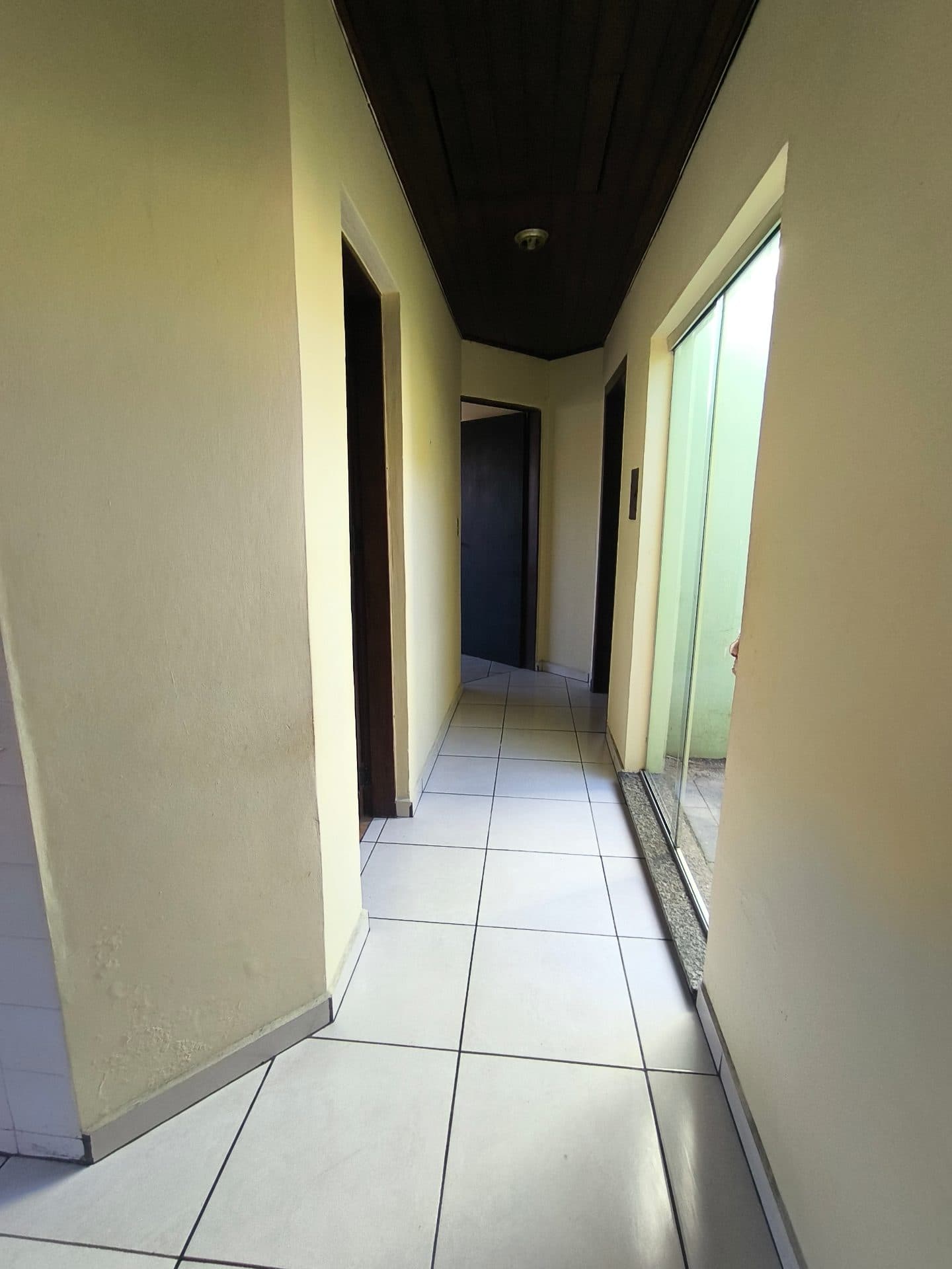 Casa no centro para locação — imagem 6
