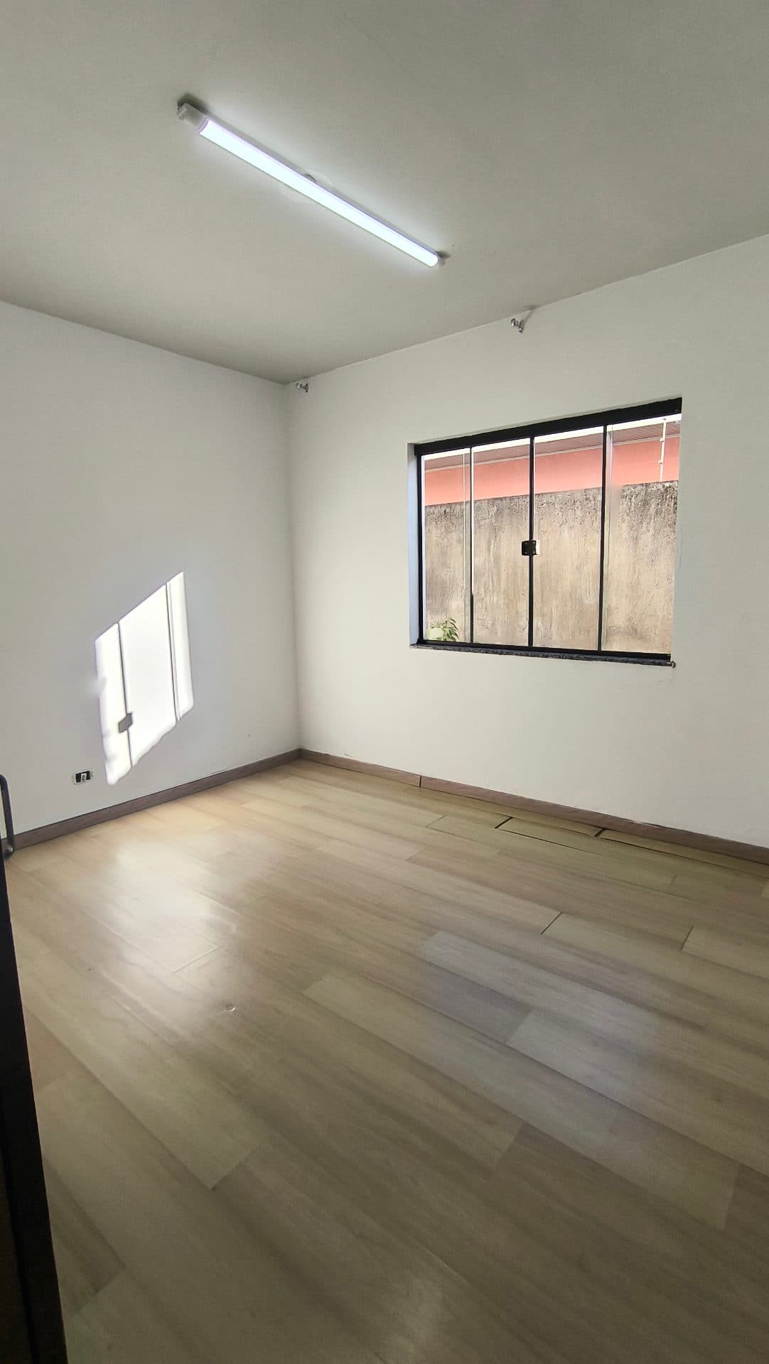 Casa com Ponto comercial — imagem 9