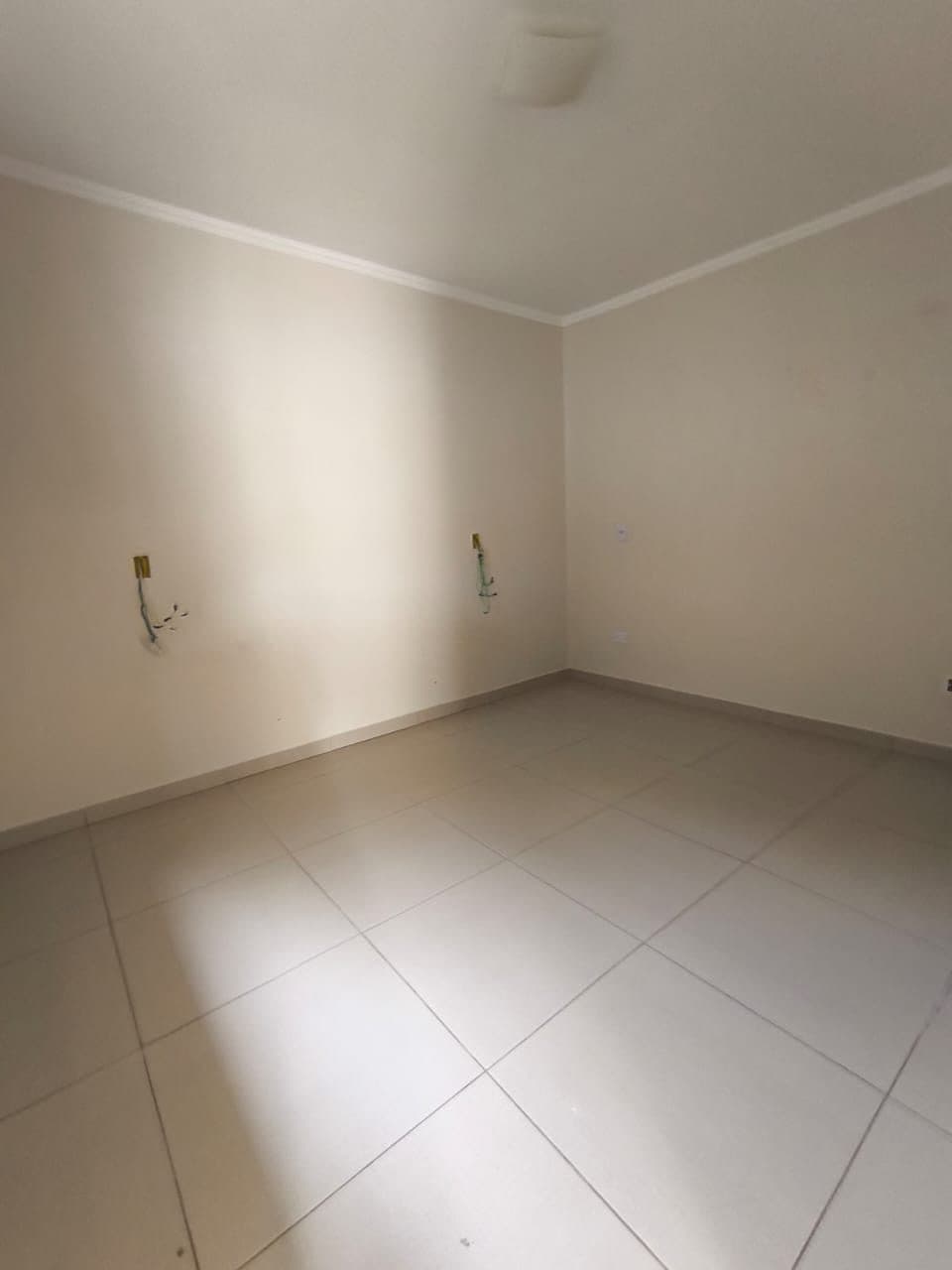 Aluga-se Casa com Ponto comercial — imagem 21